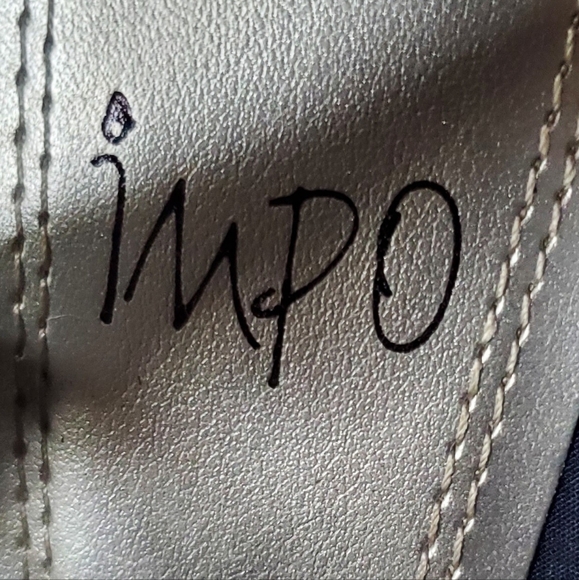 Dress shoes - Picture 4 of 7